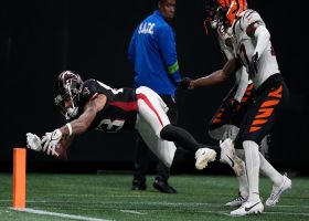 Arcega-Whiteside's 27-yard grab puts Falcons inches from end-zone