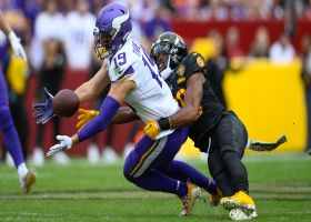 Adam Thielen snags his 500th career catch as he comes open across the middle for 22 yards
