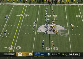 Benny Snell's killer cutback sets up an explosive 16-yard run