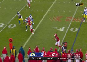 Kelce's high football IQ frees wide-open Ronald Jones for 22-yard catch