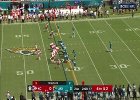 Mahomes and Edwards-Helaire combine forces for fourth-down conversion