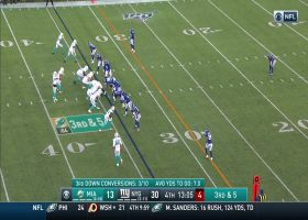 Fitzpatrick swarmed by host of Giants defenders for big third-down sack