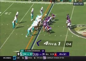 Dolphins thwart Lamar Jackson's fourth-down rushing attempt