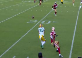 Danny Davis adjusts along sideline to secure 33-yard TD from Jordan Love