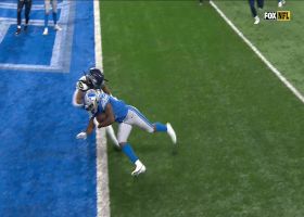 Jared Goff finds Justin Jackson out of the backfield for 2-yard TD