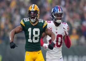 Can't-Miss Play: Cobb's toe-tapping sideline grab goes for 14 yards