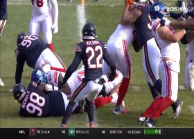 Bears' D overwhelms Giants' offensive line for safety