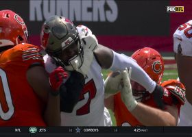 Joe Tryon-Shoyinka ends Bears drive with third-down sack