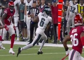 Jalen Hurts' blitz-beating heave finds DeVonta Smith for 22 yards
