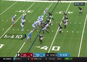 Calais Campbell recovers Titans bad snap setting up Falcons inside 40-yard line