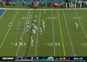 Herbert lasers 26-yard pass to Palmer with accuracy and ease