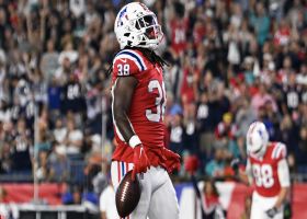 Rhamondre Stevenson's rushing TD makes it a one-score game in fourth quarter
