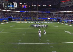 Daniel Carlson easily chips 30-yard FG through uprights to push Raiders' lead back to 10