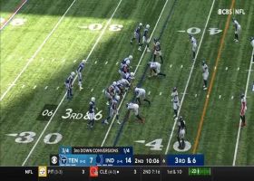 Harold Landry uses misdirection for third-down sack