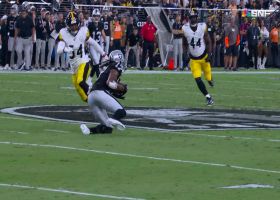 Jacobs' blitz pickup facilitates Garoppolo's chain-moving throw to Adams