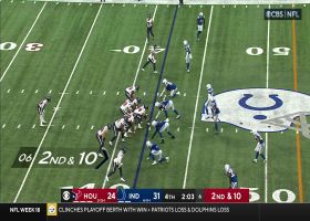 Mills fits tight window pass to Moore for 12-yard gain