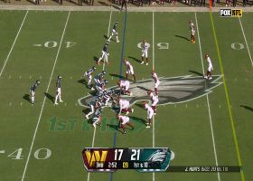 Dallas Goedert makes diving catch for 17 yards