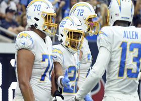 Justin Jackson finds space between linemen for 9-yard TD