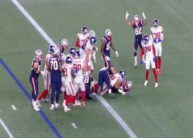 Kevin Harris sneaks up the middle for TD