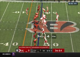 Mahomes' third-down pass to Smith-Schuster goes for 18-yard pickup