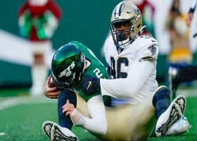 Carl Granderson swallows up Zach Wilson for massive third-down sack