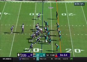 Lamar Jackson locates Demarcus Robinson in open space for 17-yard gain in red zone
