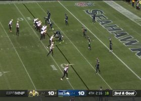 Carlos Dunlap, Rasheem Green team up for red-zone sack on third down