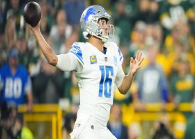 Goff's 20-yard dart hits a reaching Reynolds in fourth quarter