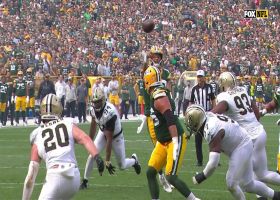 Jordan Love's two-point-conversion pass hits Toure, trimming Pack deficit to six points