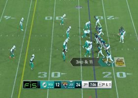 Elijah Cooks extends to make 18-yard grab