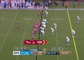 Tyrion Davis-Price takes toss play for 13-yard pickup