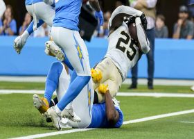 Kendre Miller darts through Bolts defense for 7-yard TD run