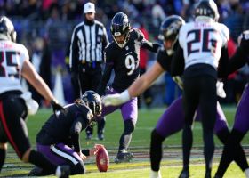 Justin Tucker gauges wind perfectly on 27-yard FG