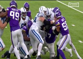 Can't-Miss Play: Za’Darius Smith’s HUGE forced fumble comes at critical moment late in fourth quarter