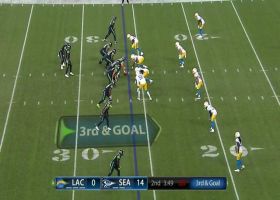 Alex Collins roams the globe on full-field reversal for 14 yards