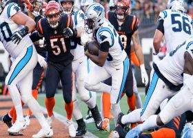 Raheem Blackshear locates a crease for 2-yard TD run in fourth quarter