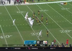 D'Andre Swift activates hurdle at perfect moment on 21-yard run