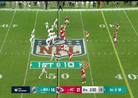 Mostert flashes stiff-arm strength on 19-yard burst in final two minutes