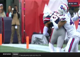 Mac Jones' tight-window strike hits Pharaoh Brown for 26-yard gain