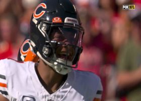 Fields finds opening to break off 17-yard scramble