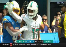 Jaylen Waddle's first catch of 2023 goes for speedy 35-yard gain