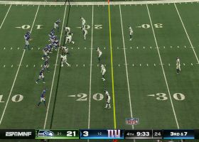 Daniel Jones escapes up the middle for 17-yard gain