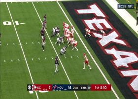 Justin Watson drops Mahomes' would-be 47-yard completion near midfield
