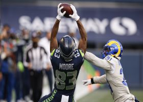 Can't-Miss Play: David Moore pirouettes for unreal 45-yard sideline grab