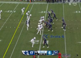 Dobbs perfectly dots Woods on sideline for third-down pickup