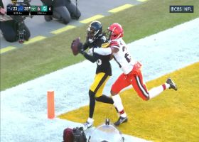 Pickett lofts pass to Diontae Johnson for two-point conversion