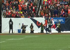Wilson's corner-pocket TD loft to Jeudy extends Broncos' lead to 13-3
