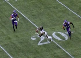 Juwan Johnson goes practically horizontal on athletic 13-yard catch