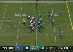 Derrick Henry stopped on 1-yard TFL on his first play