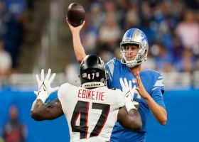 Jared Goff flicks 20-yard play-action throw to Amon-Ra St. Brown